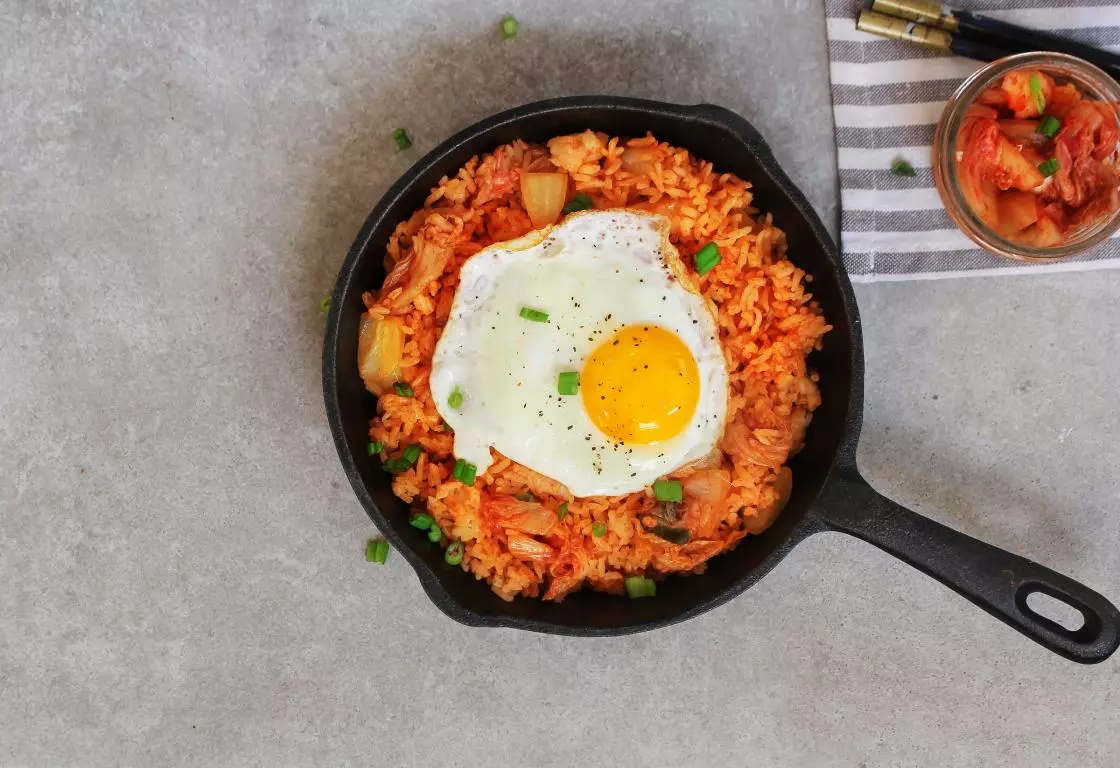 A guide on cooking Korean fried rice for the overworked work-from-home millennial