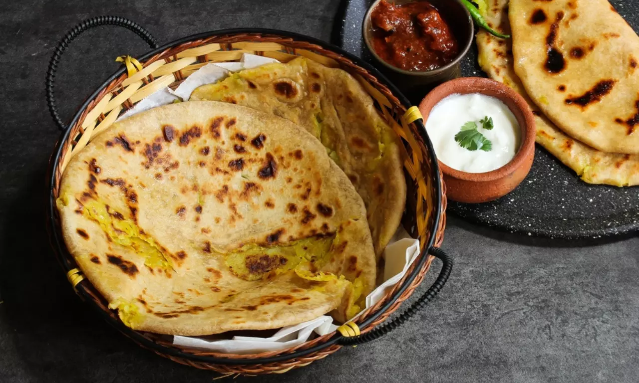 Aloo, mooli, matar or gud—perfect your paratha game this winter with us