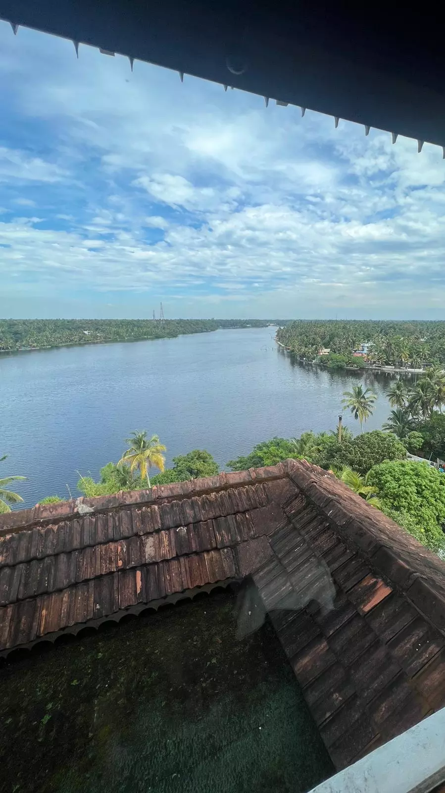 Book a serene getaway at The Leela Raviz, Ashtamudi