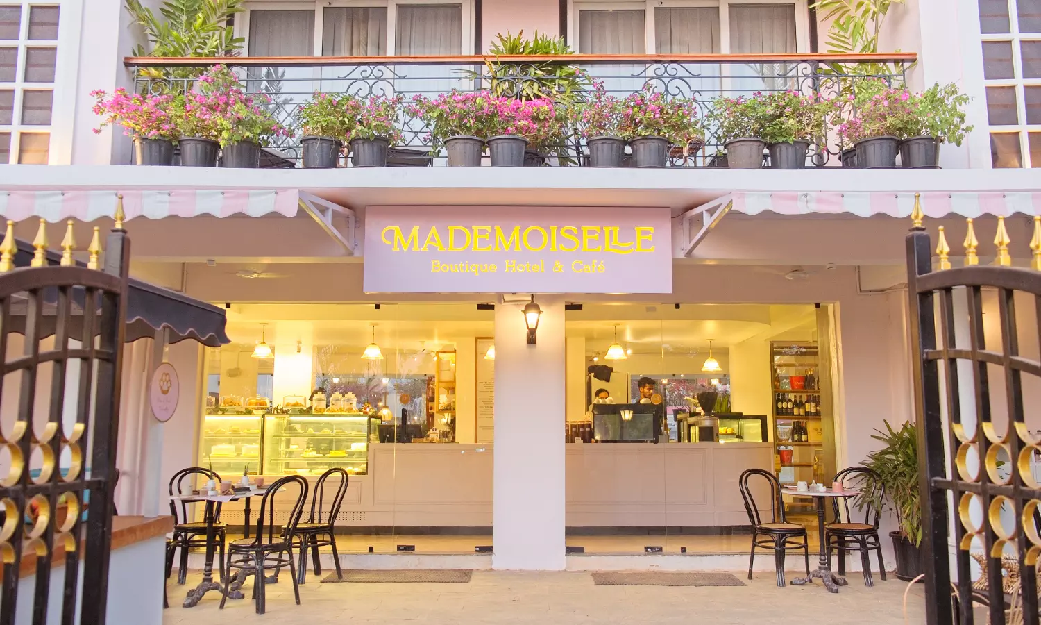 Experience French amour ala Goa with Mademoiselle Boutique Hotel and Café