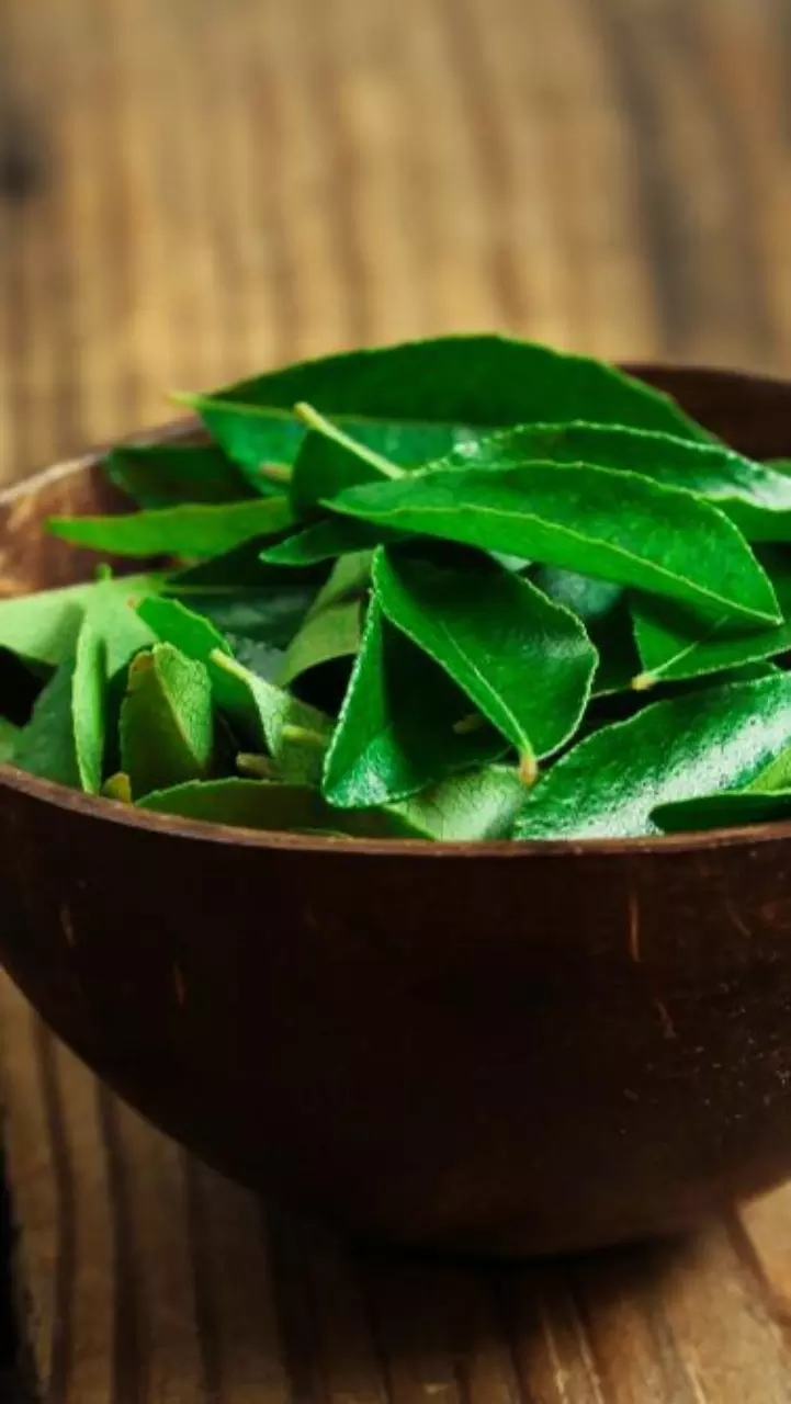 Kitchen Remedies: Curry Leaves