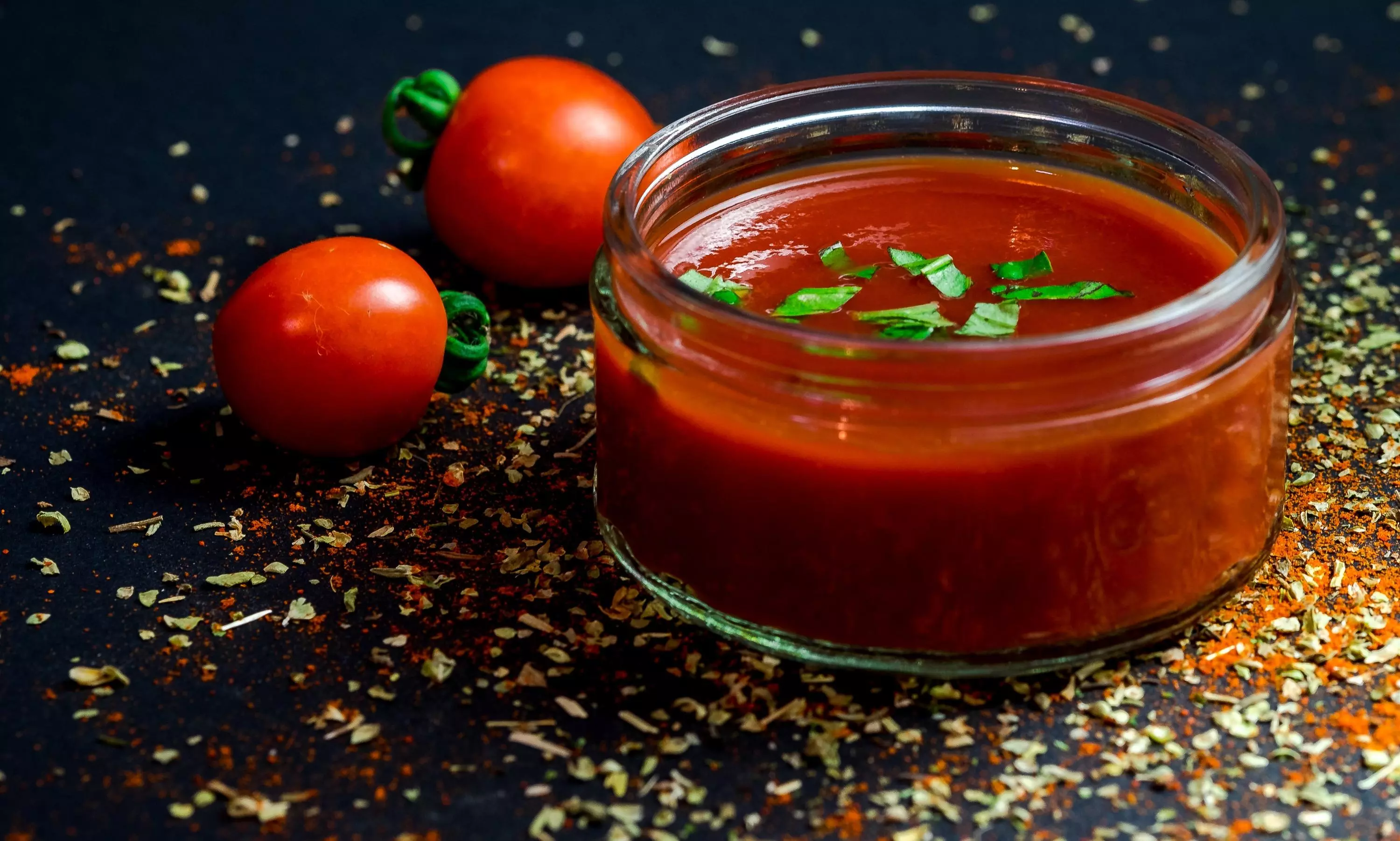 From hot sauces to lip-smacking chutneys, it seems that condiments are here to roux-le your kitchen