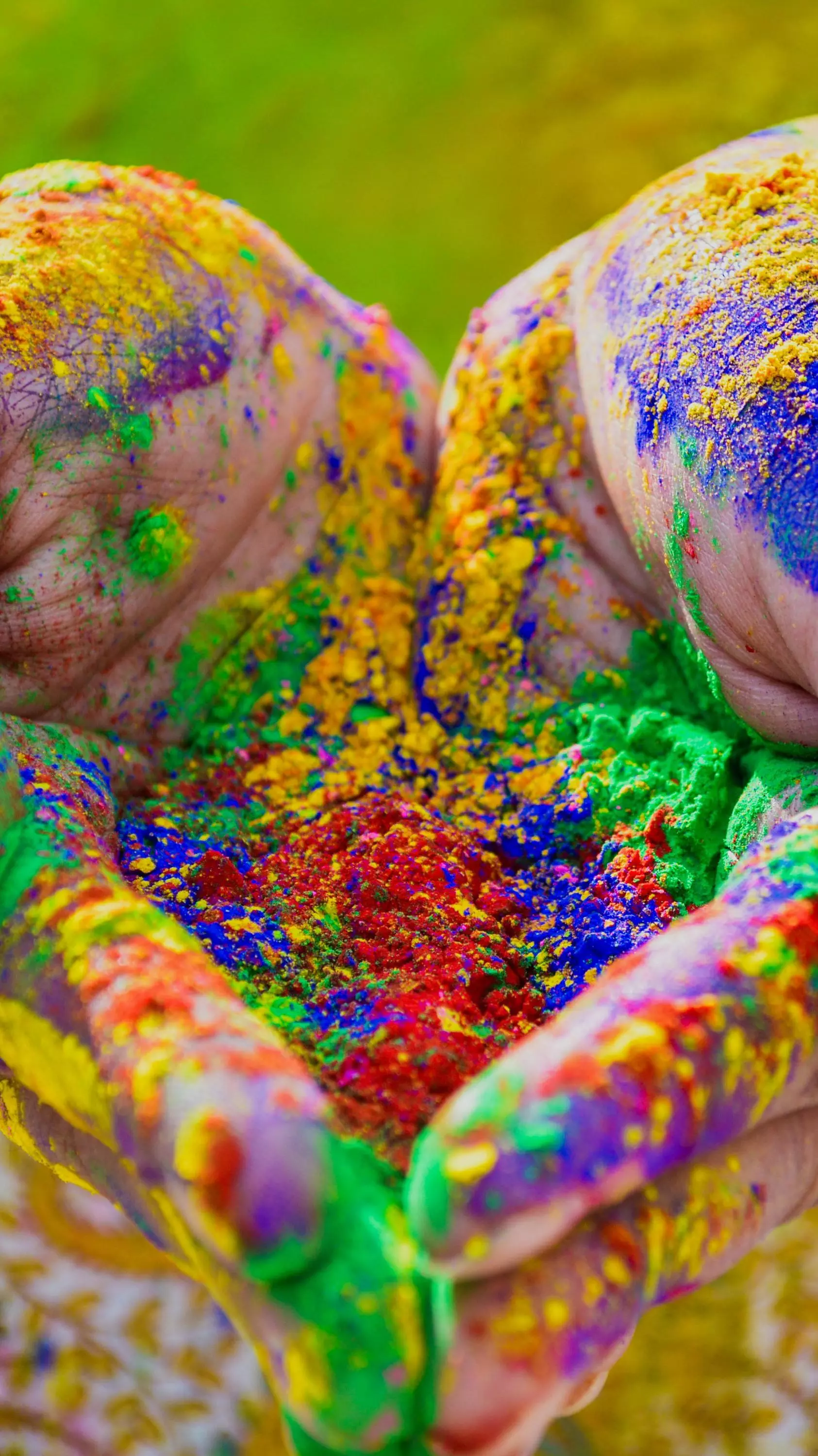 Be a part of the most exciting Holi celebrations