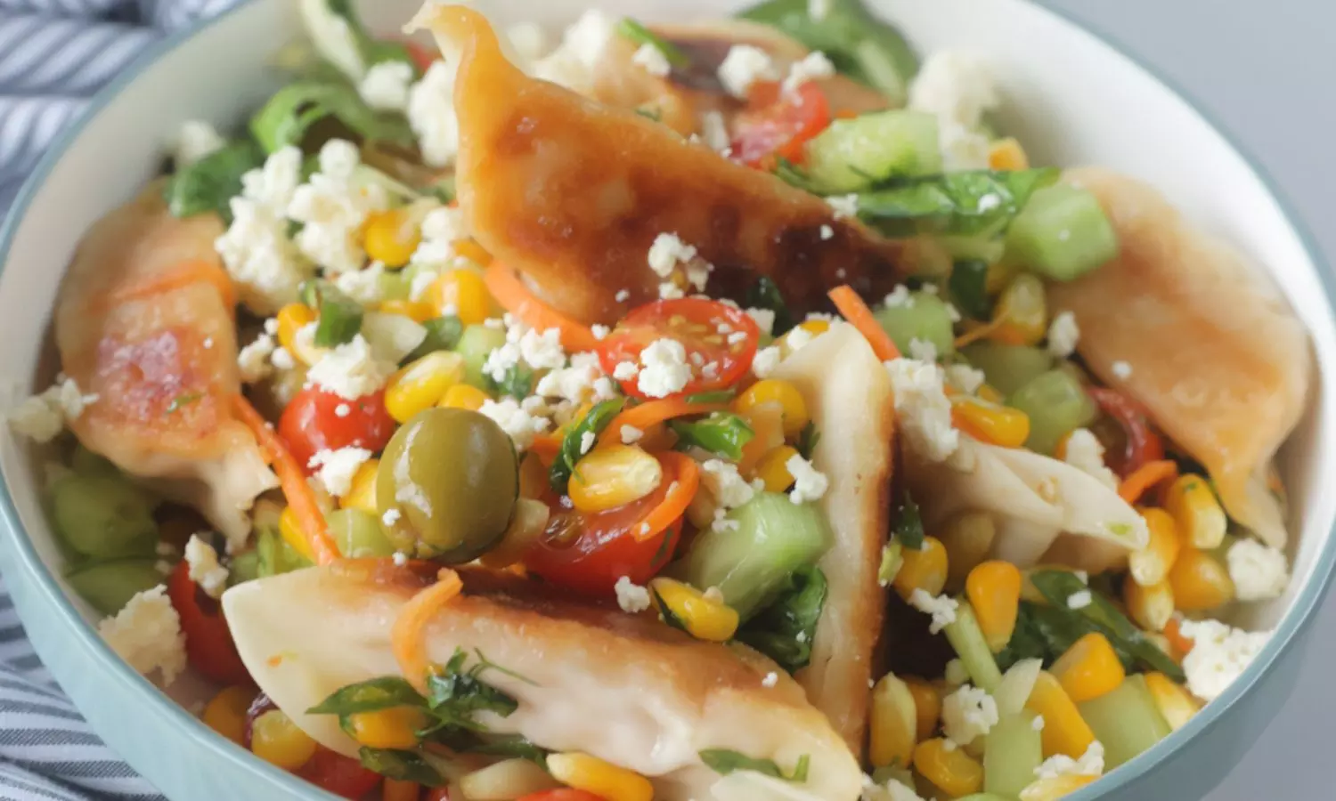 Momo Salad