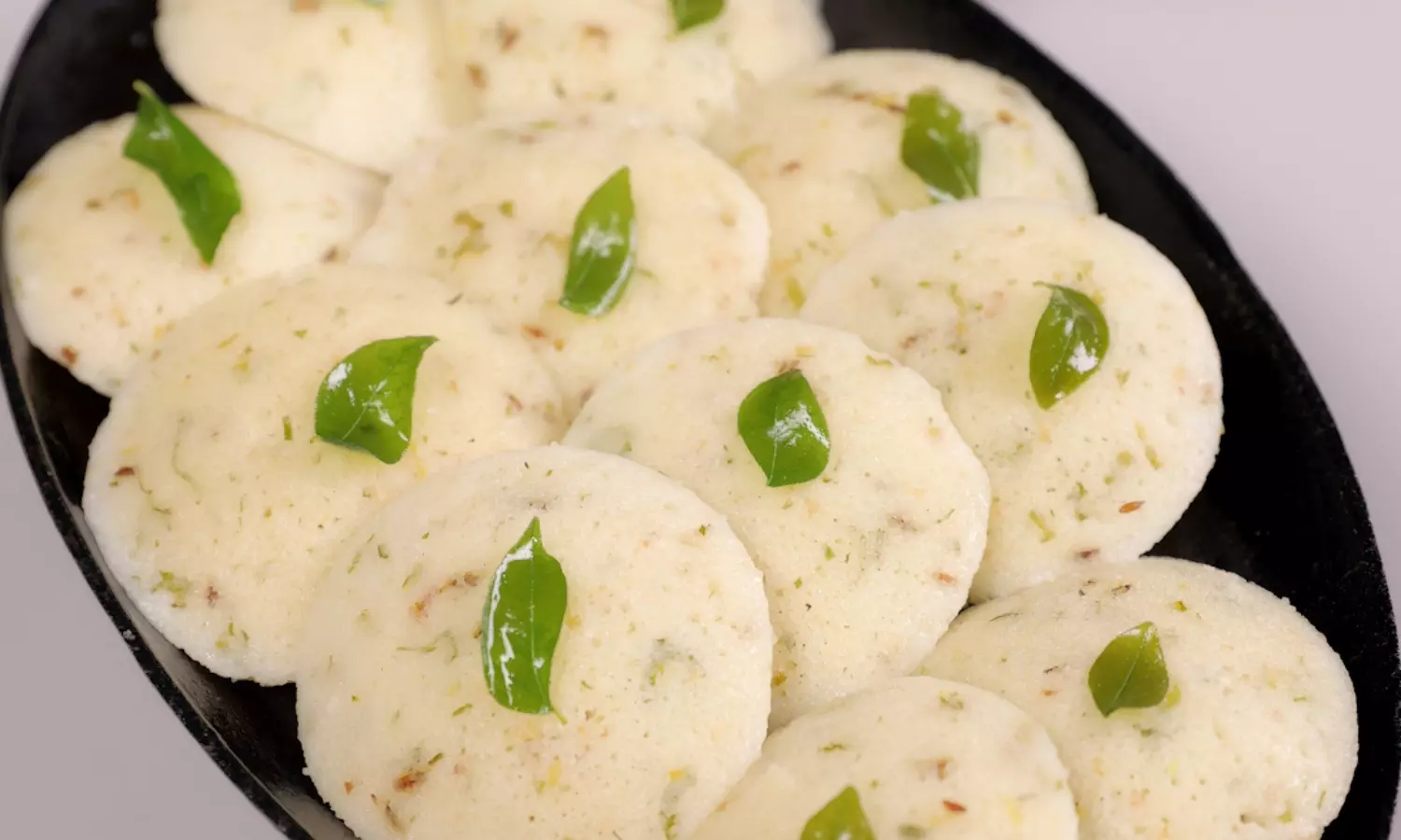 Instant Rava Idli