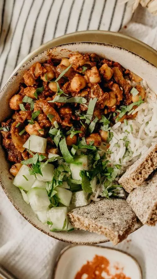 5 Delectable Vegan Recipes To Try This World Vegan Day