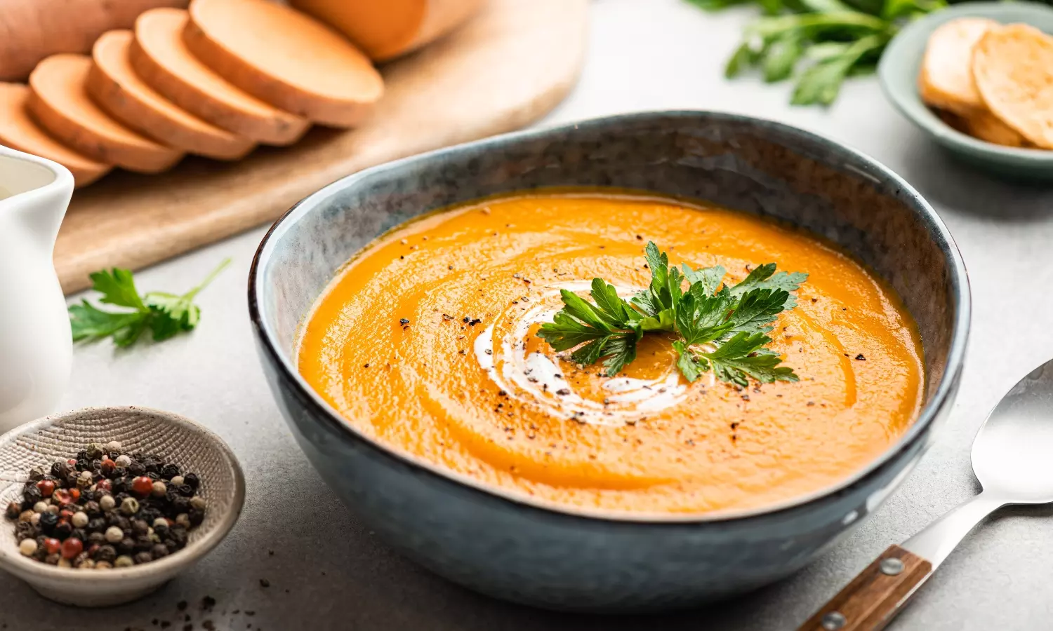 Discover 10 cozy and delicious soups that will keep you warm and comfortable all winter long Discover 10 cozy and delicious soups that will keep you warm and comfortable all winter long