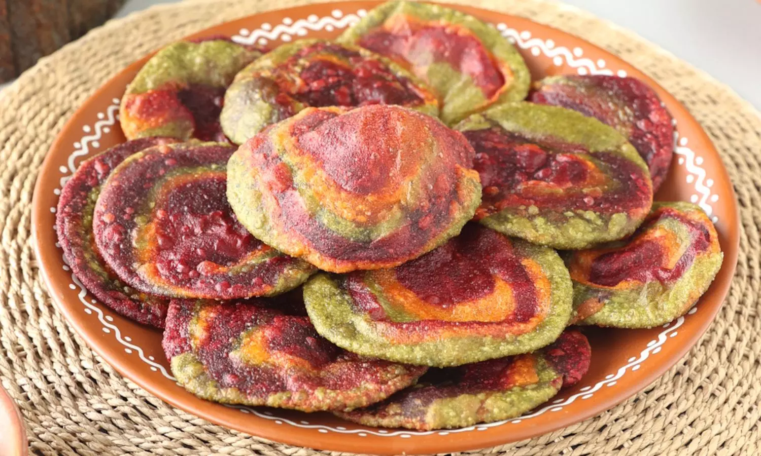Multi Color Puri