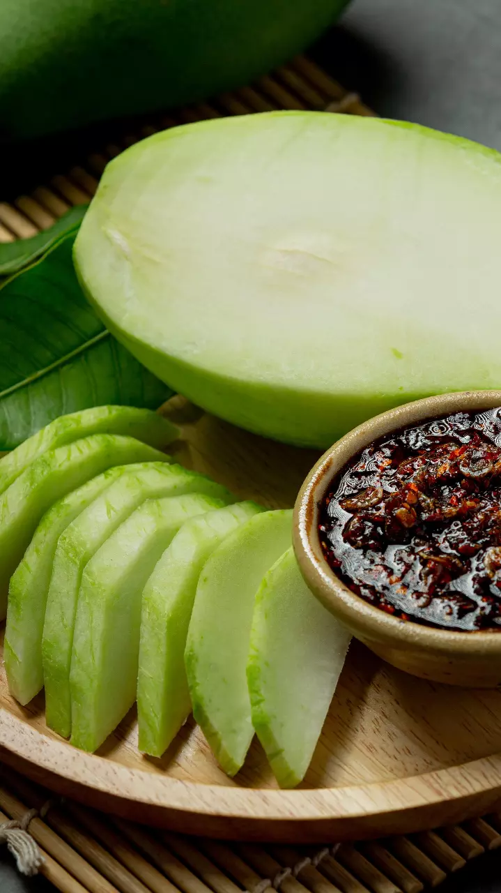 5 Irresistible Raw Mango Recipes for Summer