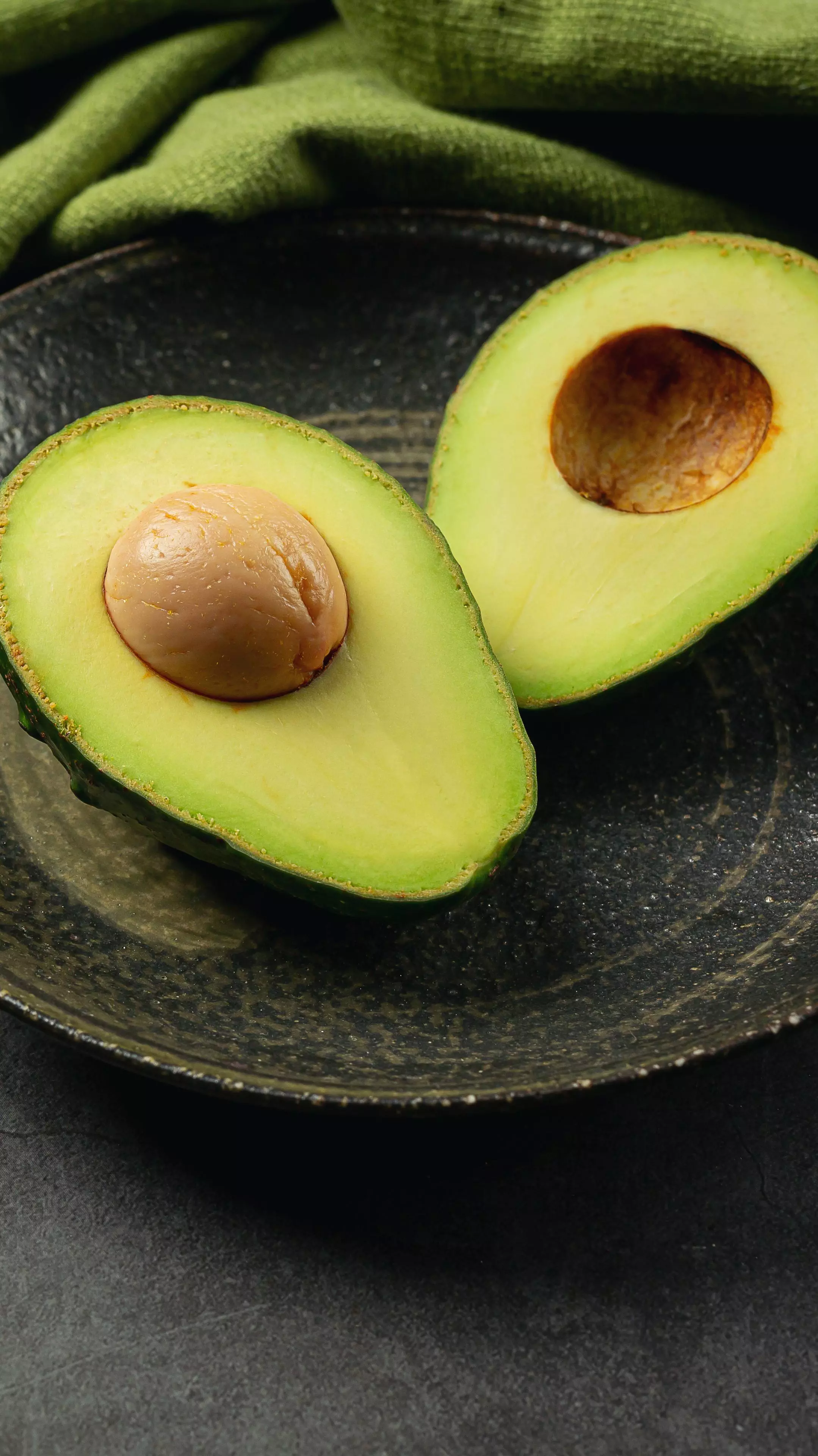 Kitchen Hacks: Avocado