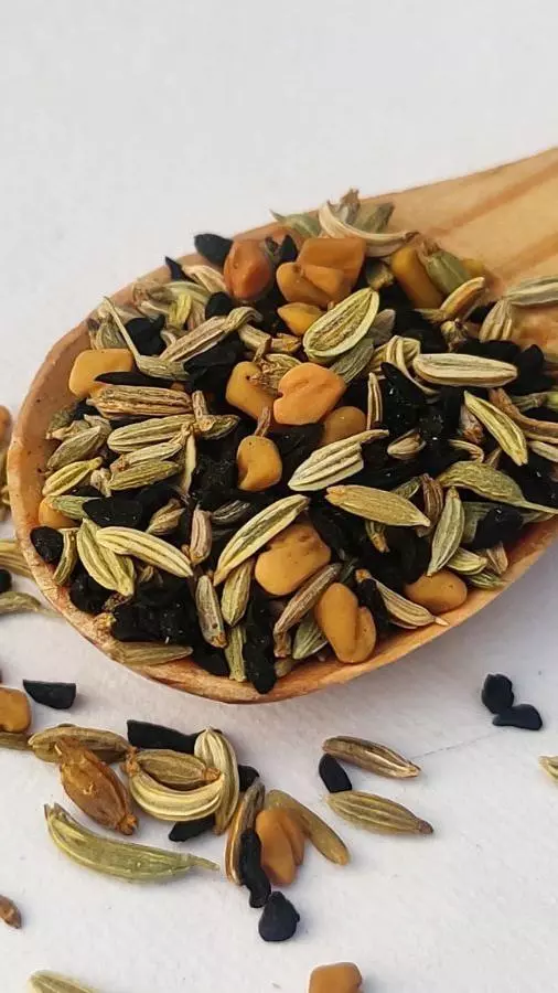 5 Flavorful Bengali Recipes with Panch Phoron