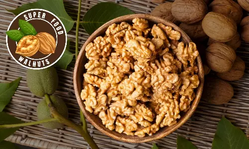 Walnut Power: Why This Nut Deserves Superfood Status Walnut Power: Why This Nut Deserves Superfood Status
