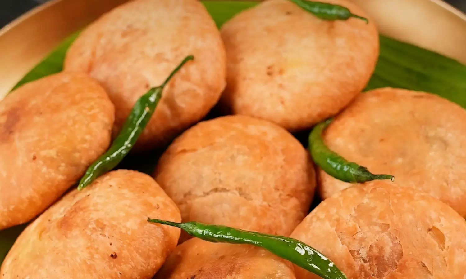 Mutter Kachori