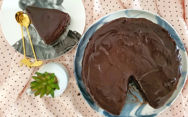 Lockdown Birthday: 5-Step Easy Classic Chocolate Cake Recipe
