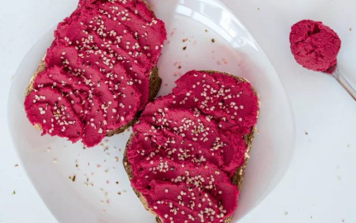 beetroot-hummus